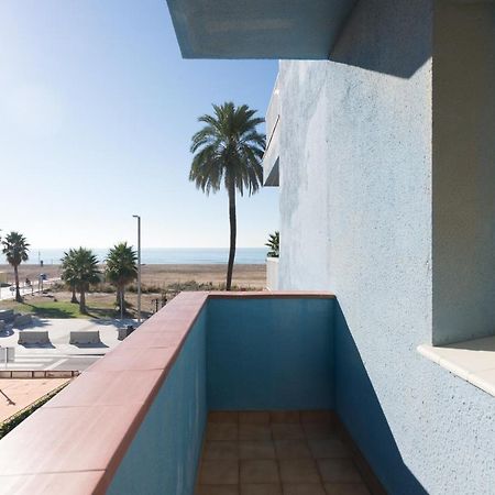 Apartamento En 1Era Linea Mar Con Terraza De 25M2 卡斯特尔德费尔斯 外观 照片